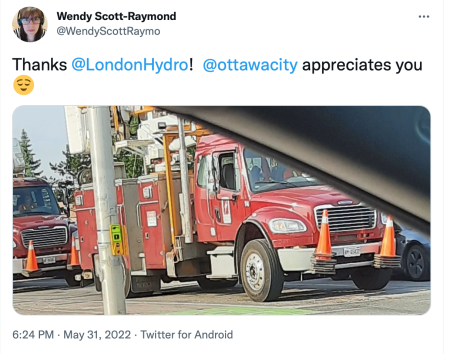 Tweet posted by an Ottawa resident thanking London Hydro crews for assisting with power restoration after a severe storm