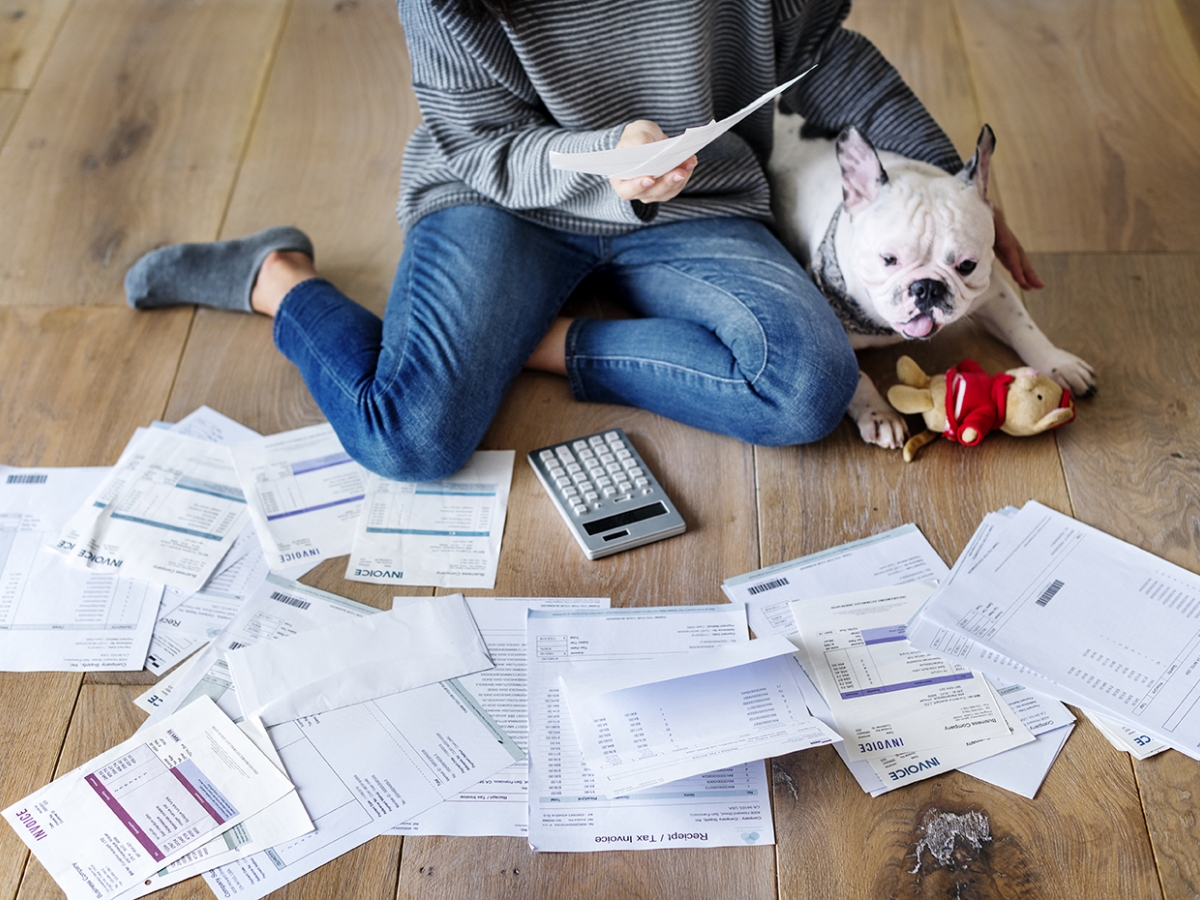 Bills Bills across the floor