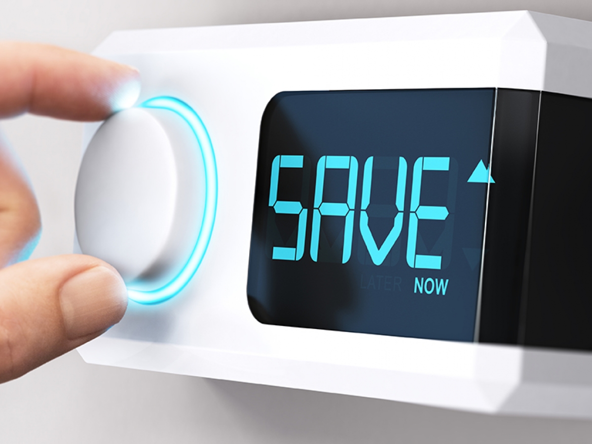 Thermostat Thermostat with save text